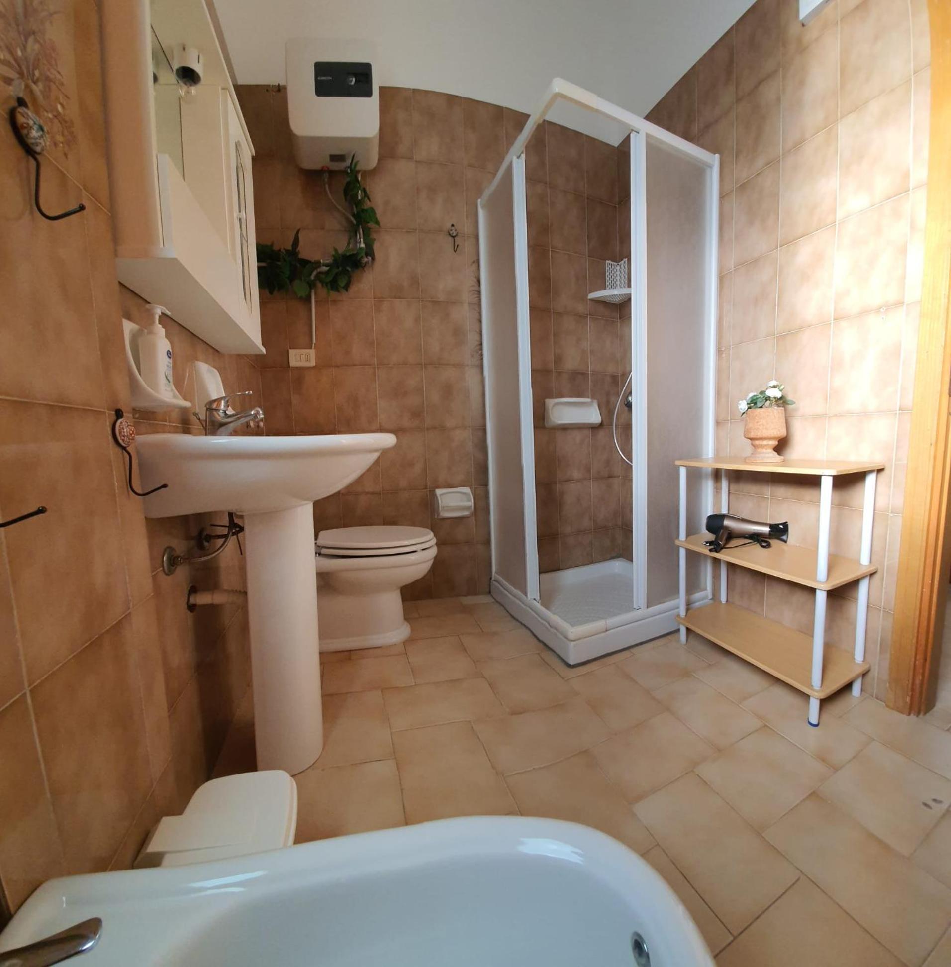 Villa La Sosta - 150M Dal Mare - Patio Privato E Areal Relax Arenella  Buitenkant foto